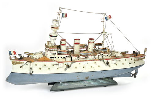 Bing, Schlachtschiff